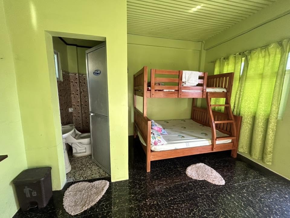 Hundred Island Helen Dino Transient house — Transient House Photo 2