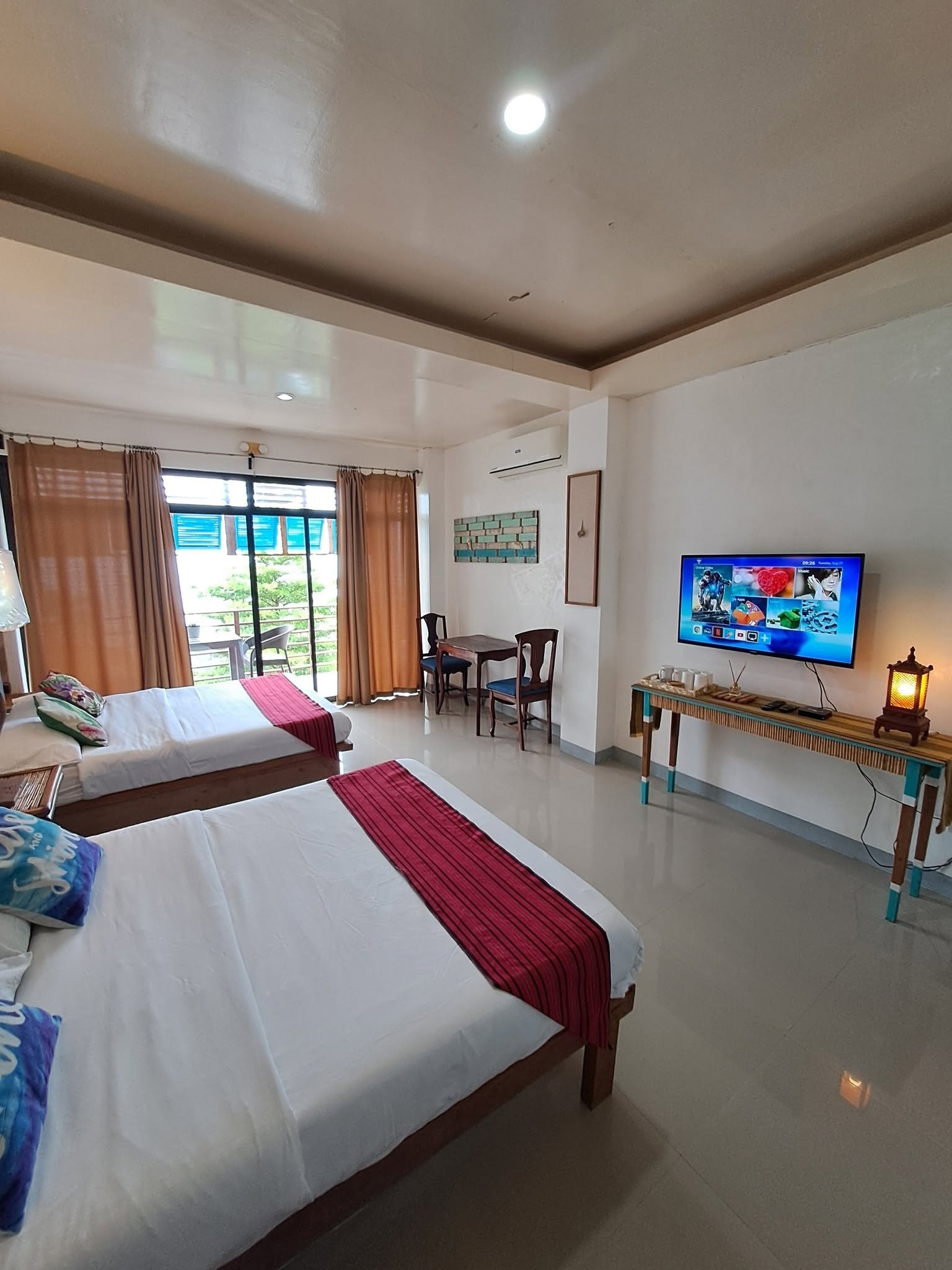 Wijaya Anilao Beach House — Villa Photo 1