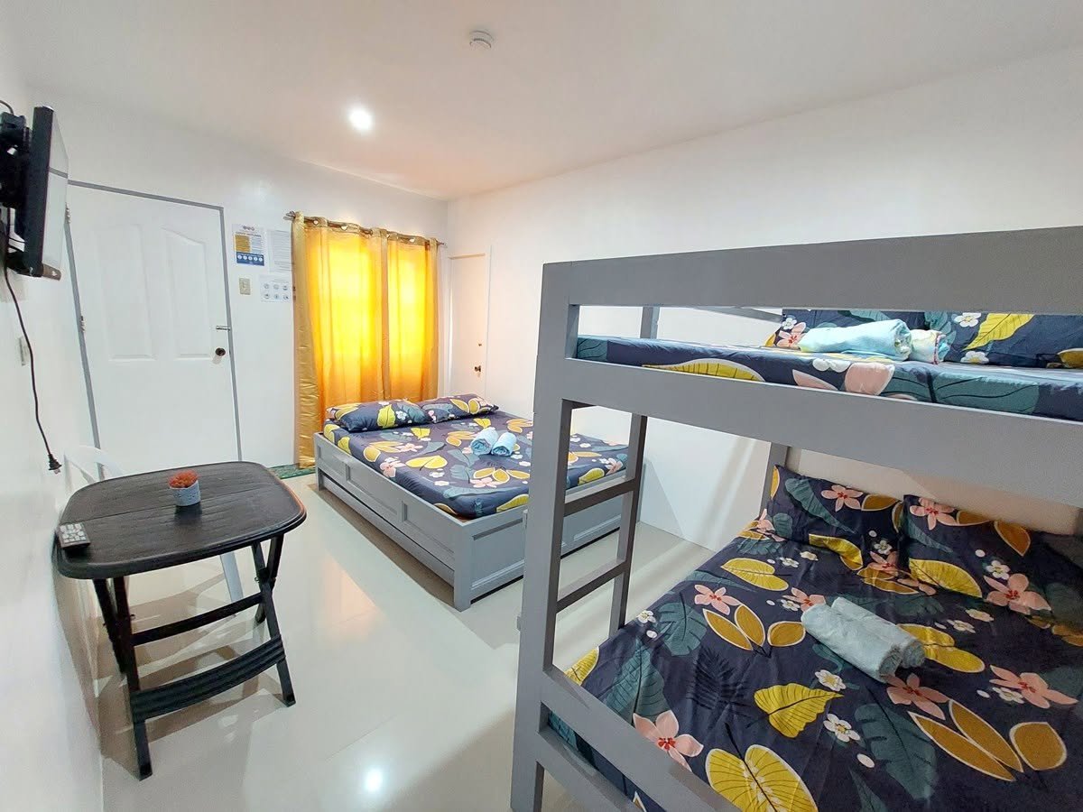 Jacary - Vigan Transient House  — Transient House Photo 1