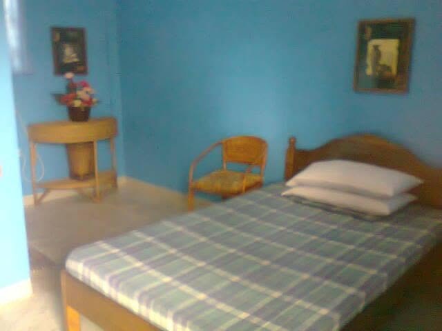 IRMA MARIA PENSION  — Transient House Photo 2