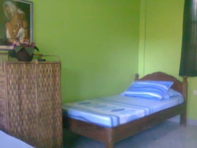 IRMA MARIA PENSION  — Transient House Photo 1