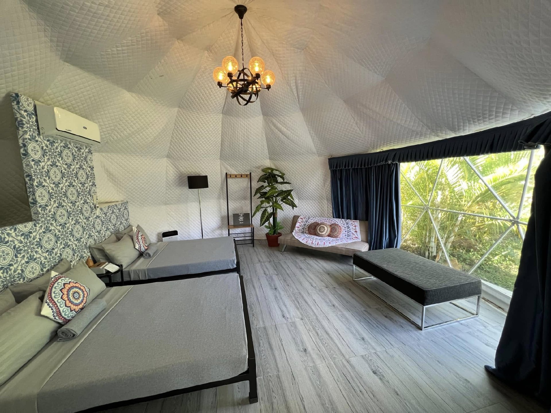 Luan — Resort Photo 1