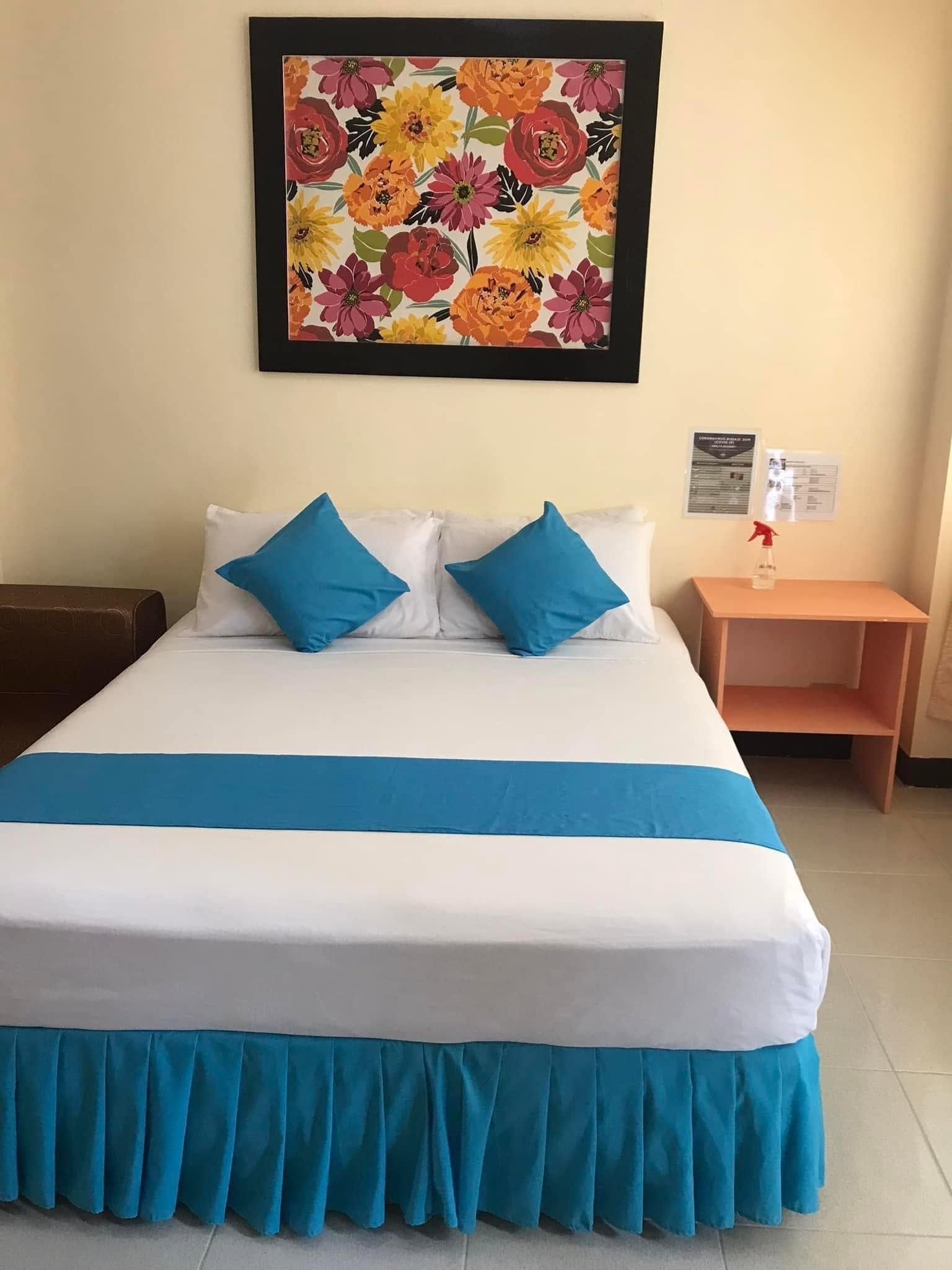 Jellas Guest House — Transient House Photo 1