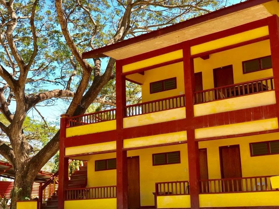 Acacia Lodge — Transient House Photo 3