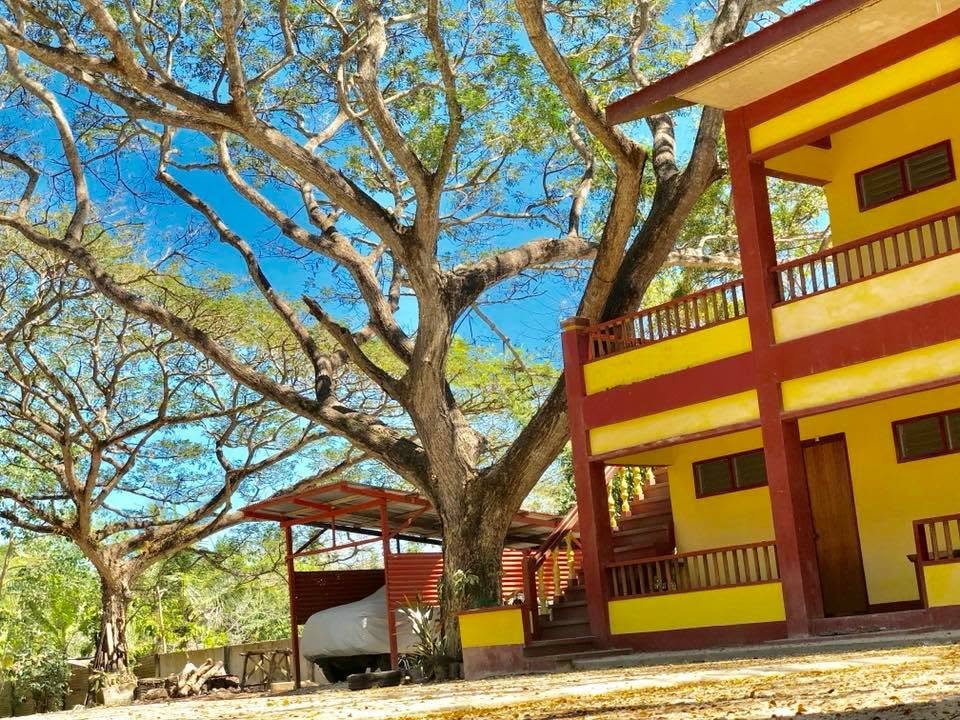 Acacia Lodge — Transient House Photo 2
