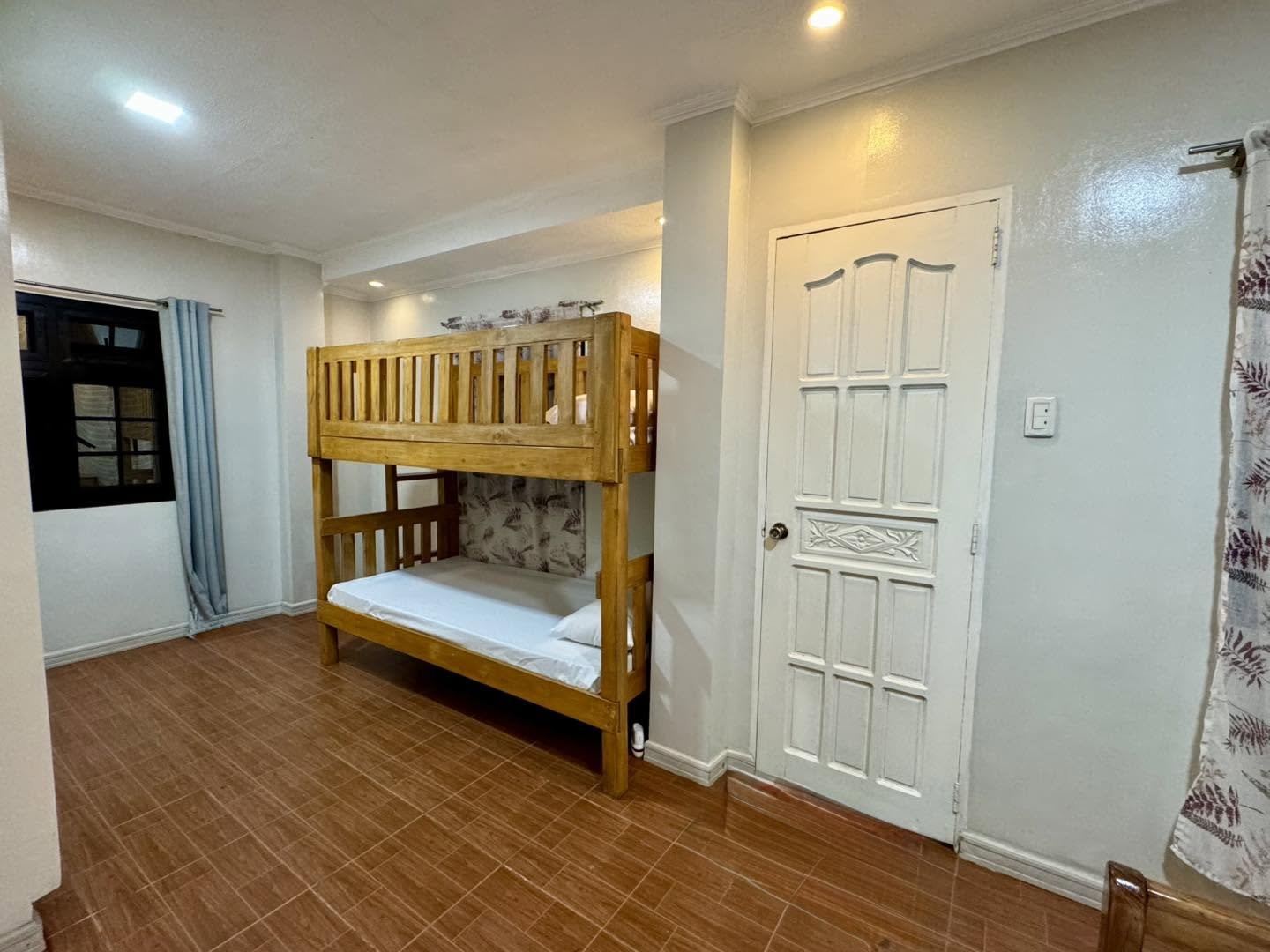 VJ and Jewel Baguio Transient — Transient House Photo 1