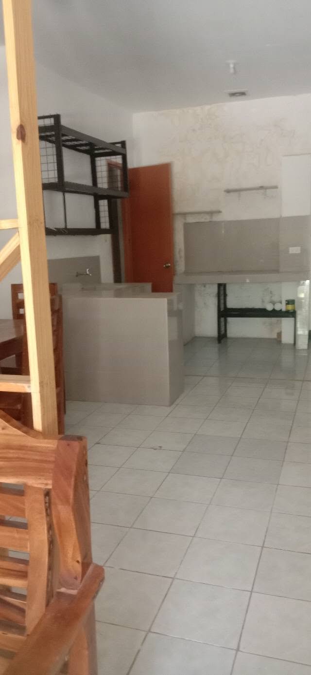 Iloilo Lessee's Corner and Rental Shop — Transient House Photo 3