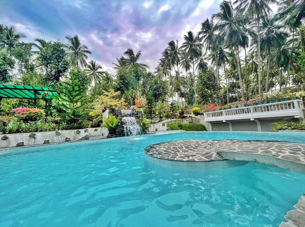 Avia’s Garden Resort  — Resort Photo 3