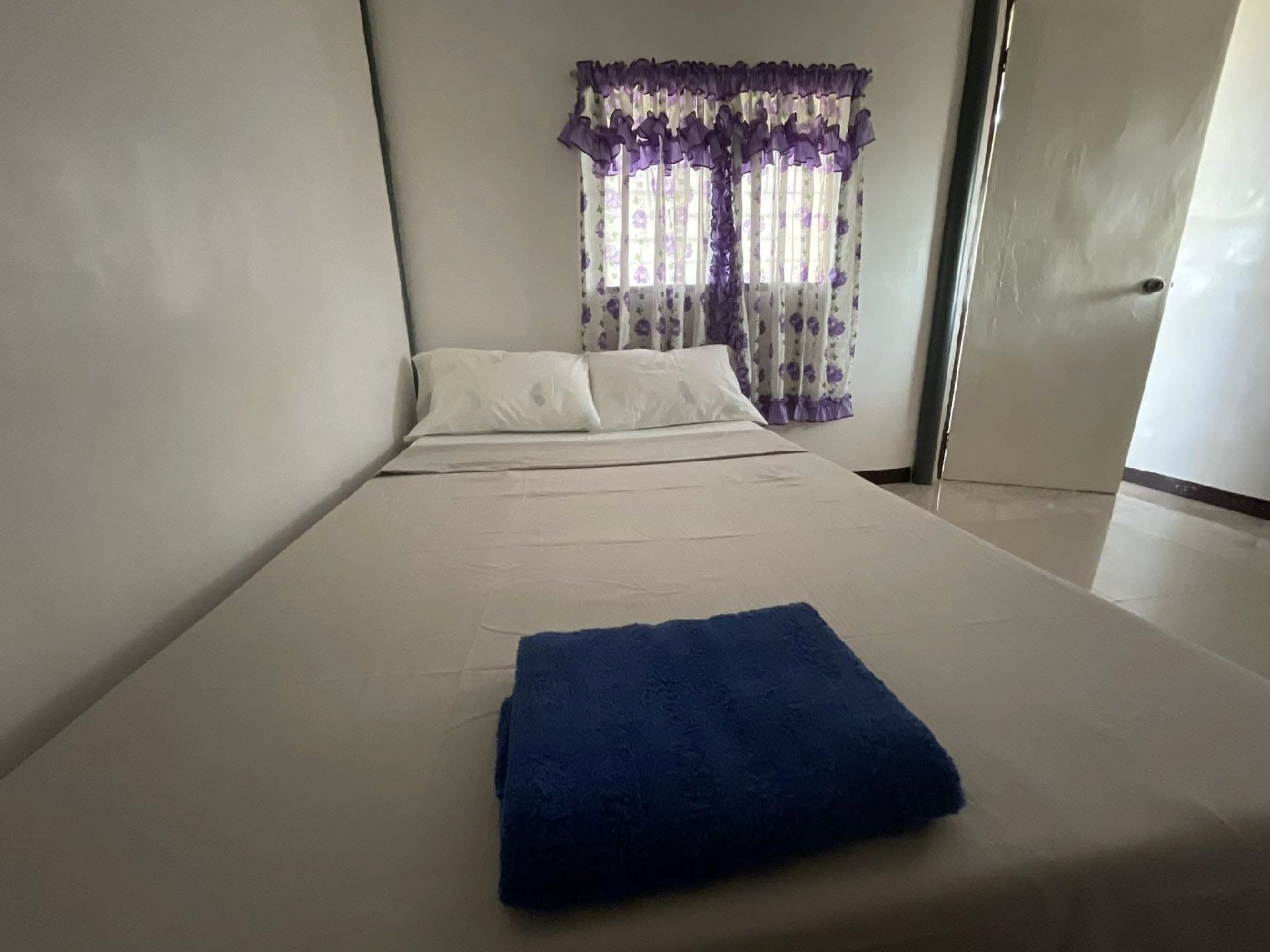 GM Transient Rooms — Transient House Photo 1