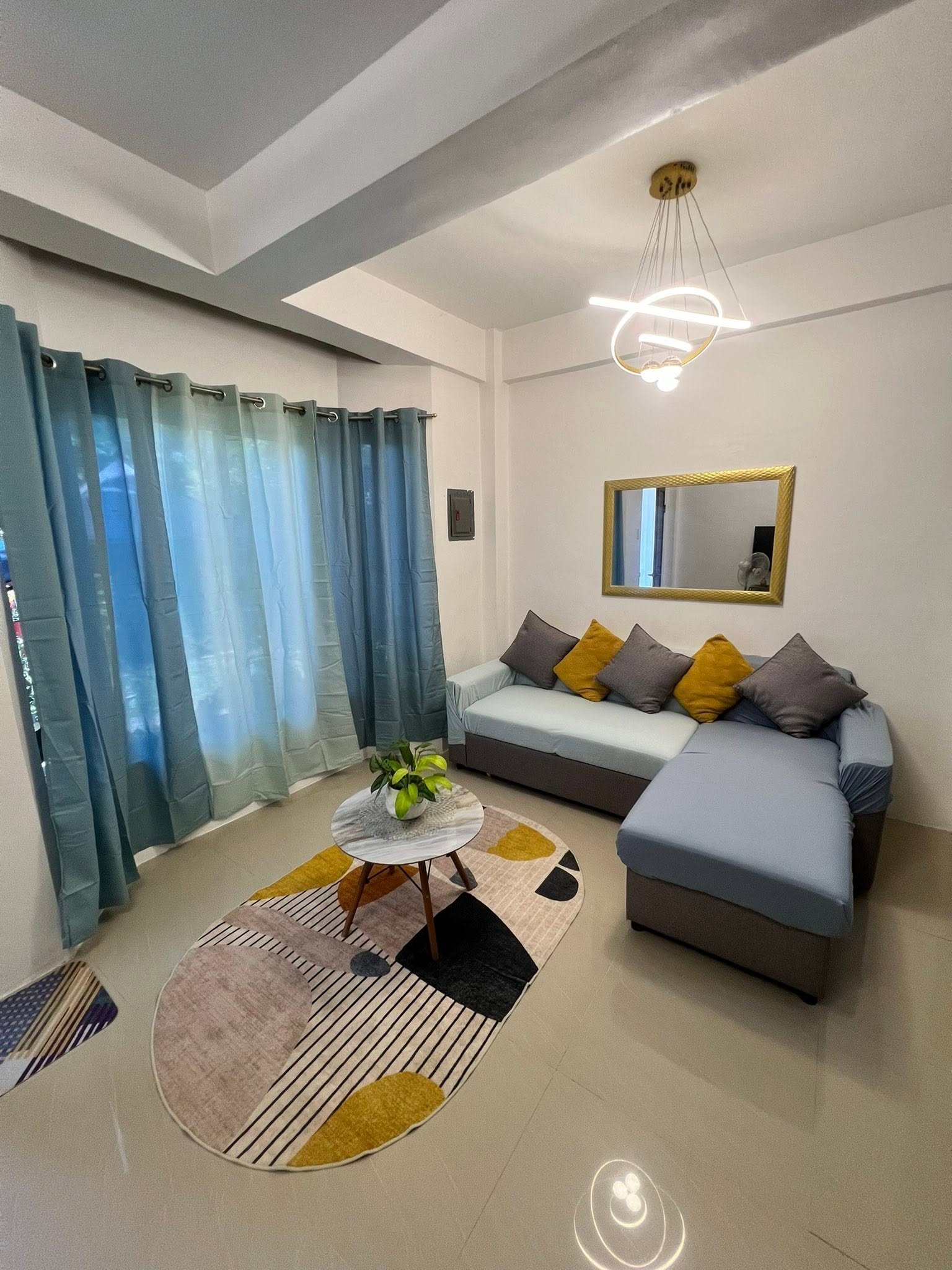 RandBulz Staycation Place — Transient House Photo 3