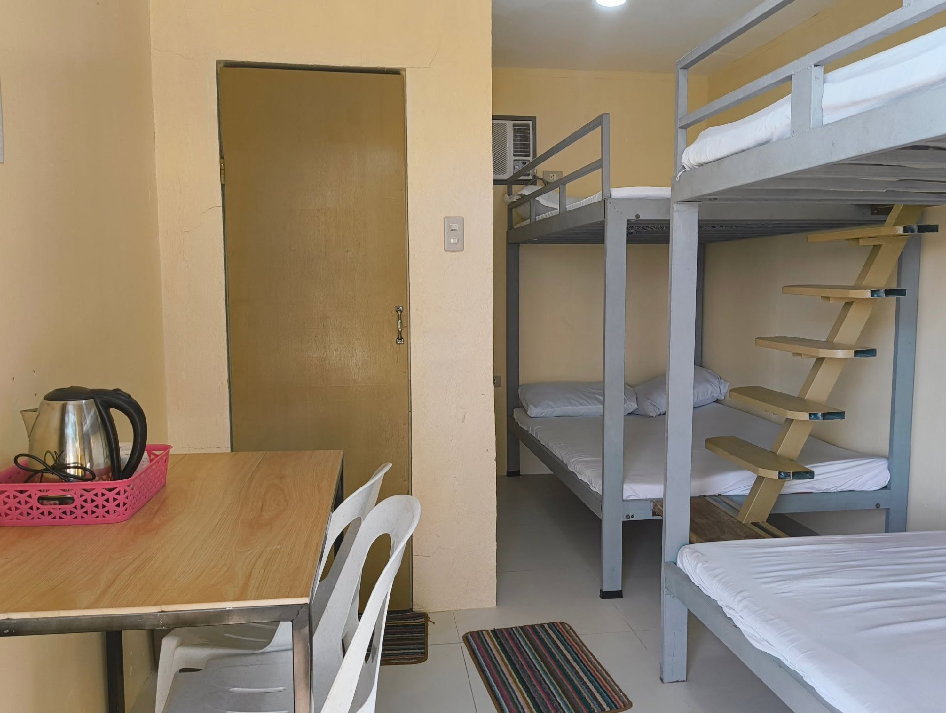 San Juan La Union Transient Rooms — Transient House Photo 1