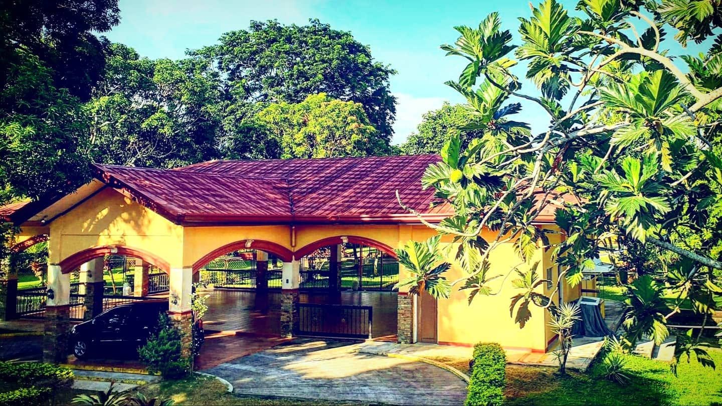 Alnoresto's Resort (Lucena, Philippines)  — Resort Photo 1