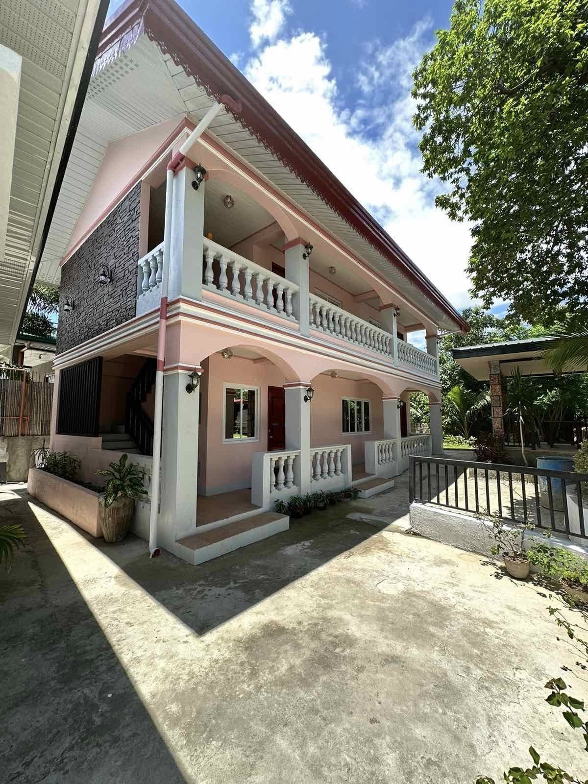 Ridge Point Vigan City  — Transient House Photo 1