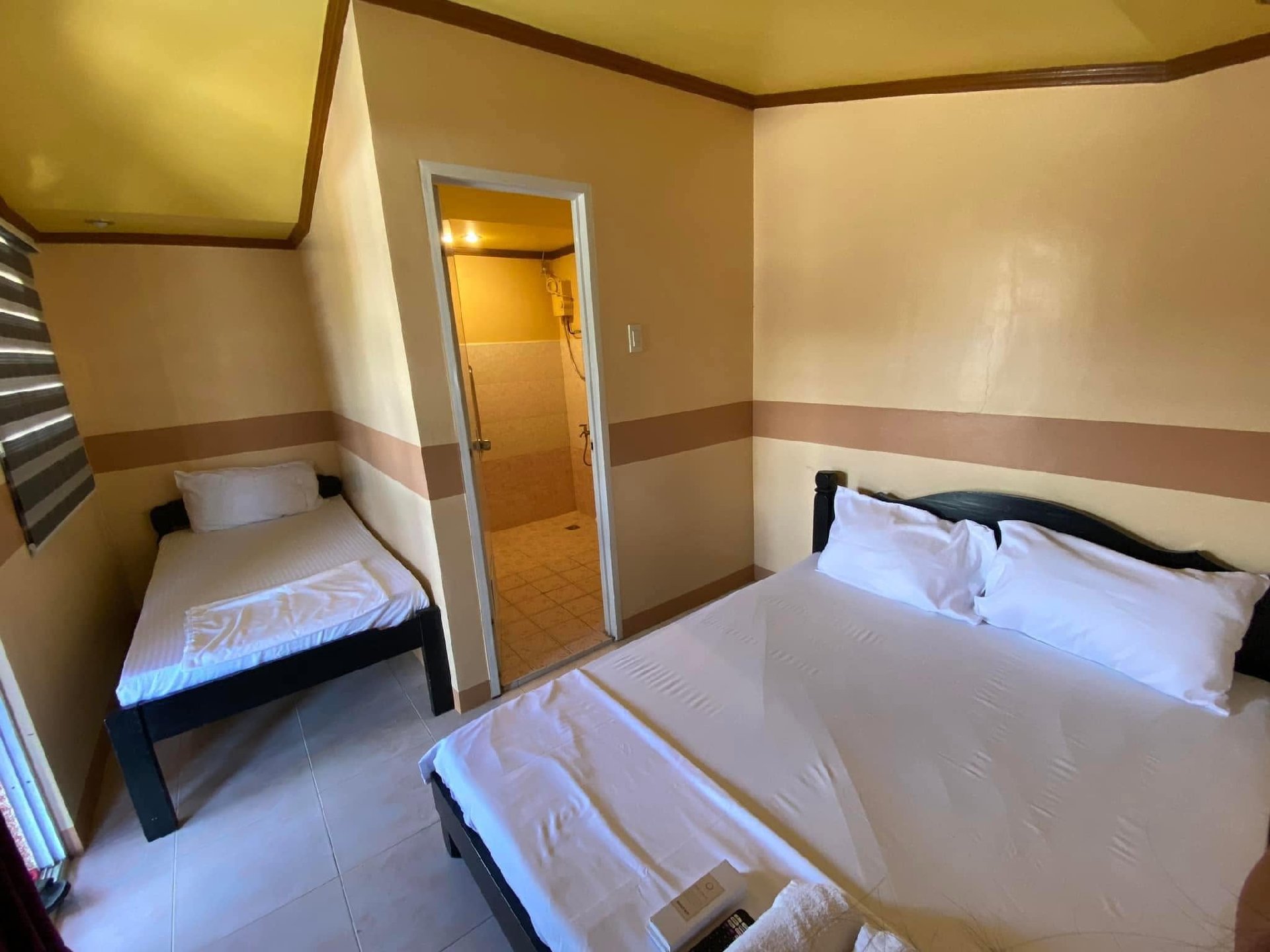 Rovic Transient & Lodging INN  — Transient House Photo 2