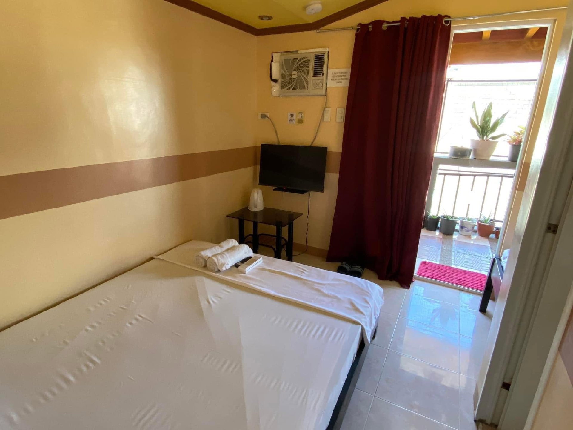 Rovic Transient & Lodging INN  — Transient House Photo 1
