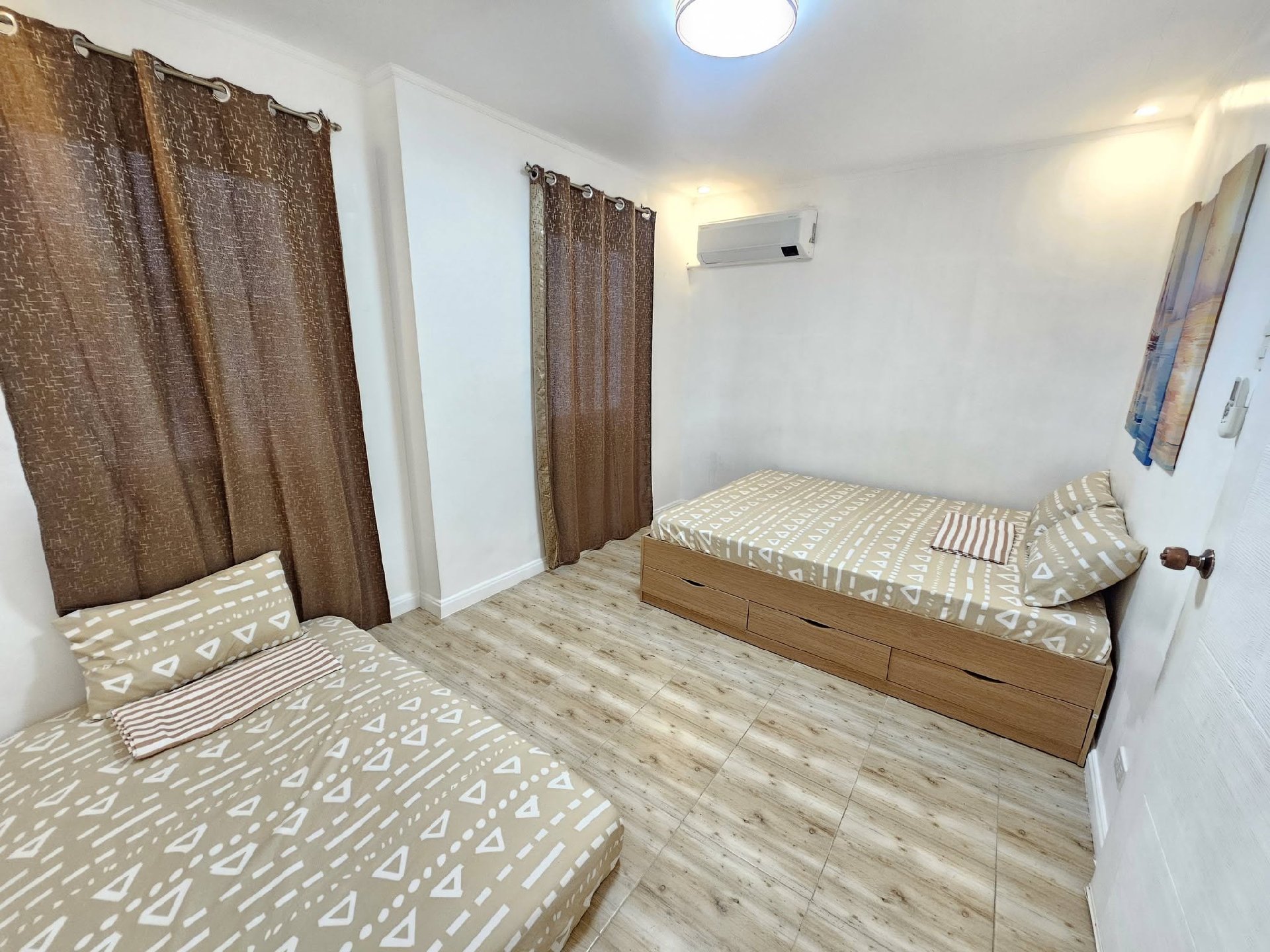 Richwood HomeStay Dumaguete — Transient House Photo 2