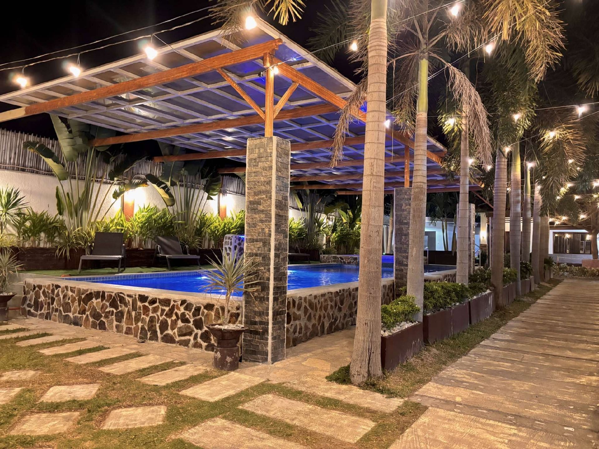 Bale Juacas Private Resort  — Resort Photo 1