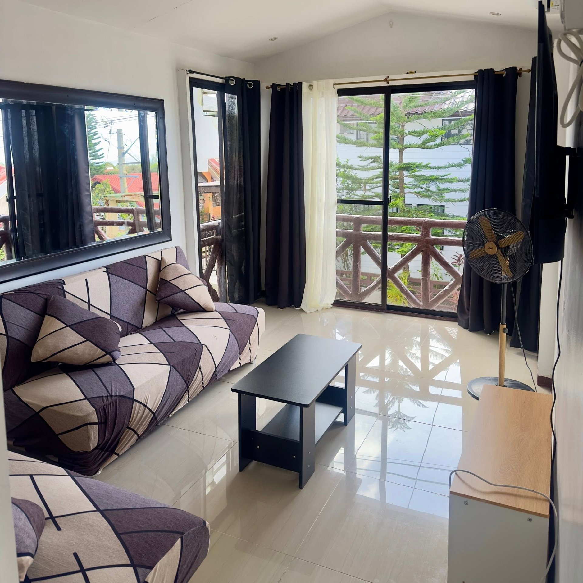 SRH - Tagaytay  — Villa Photo 2