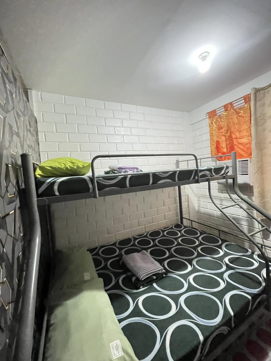Kuya Ervy Transient House - BOHOL — Transient House Photo 1