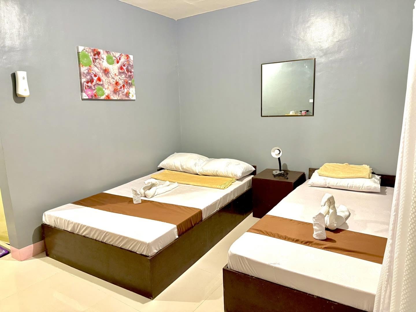 De Panay Condotel — Transient House Photo 2