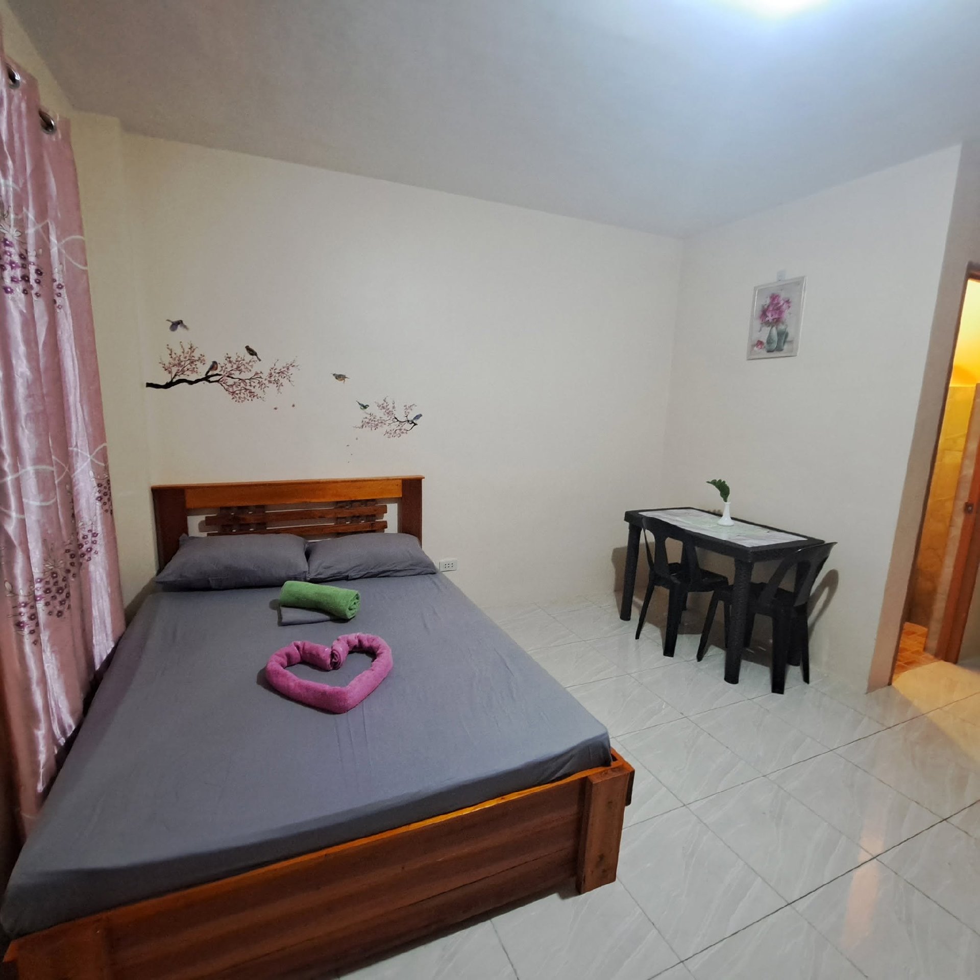Bohol Transient Rooms  — Transient House Photo 1