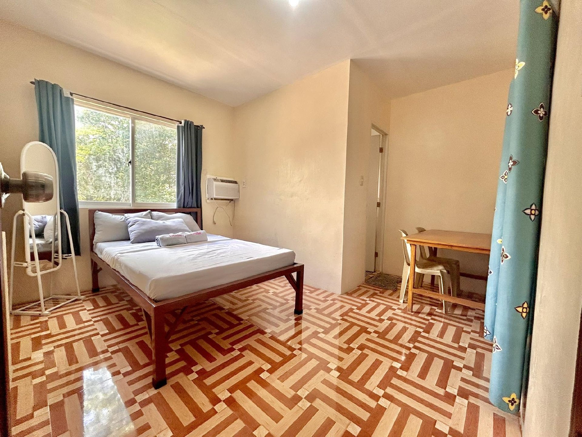 Carillo Guest House — Transient House Photo 2