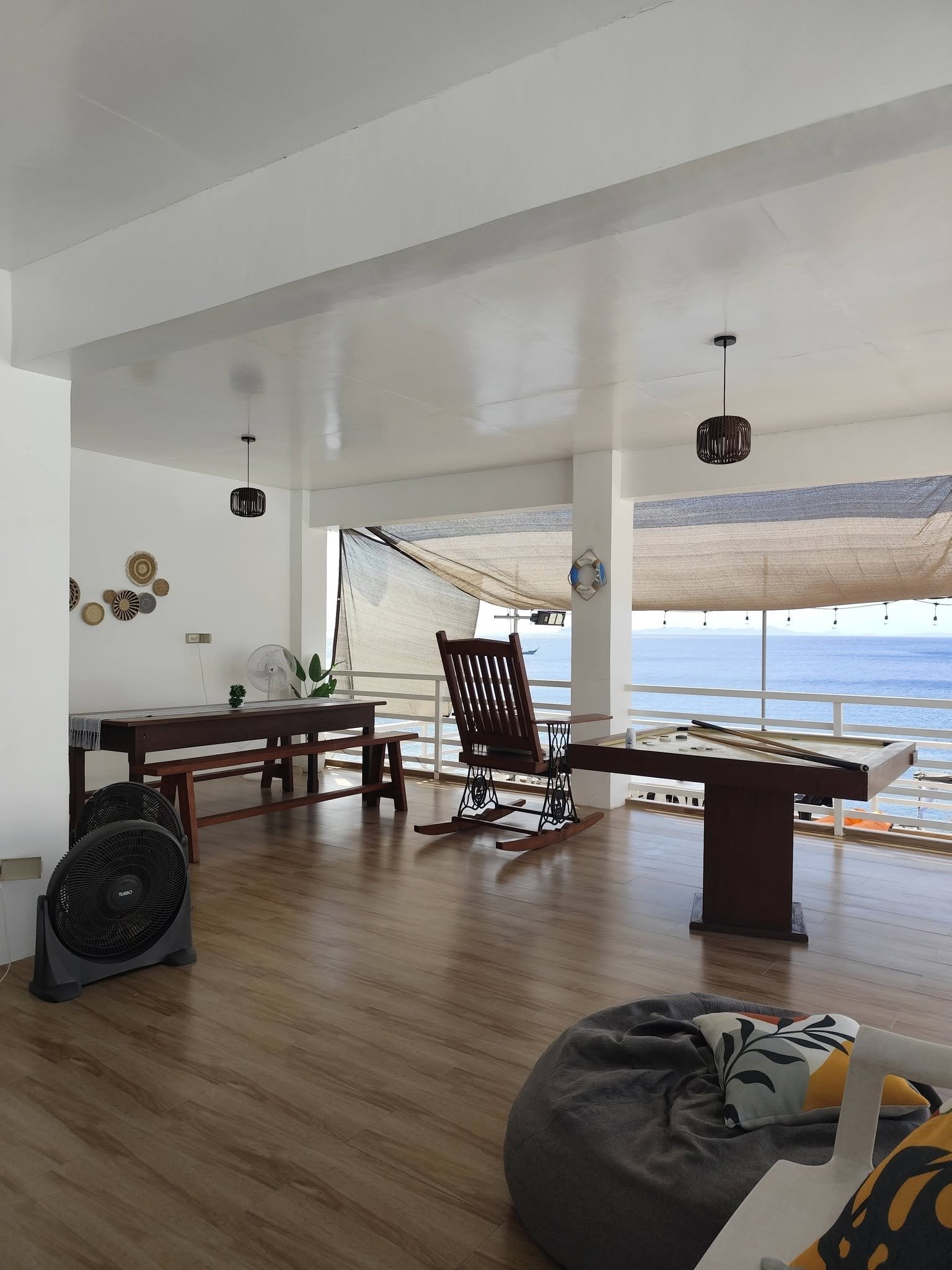 Casa Vintine - Staycation Beachfront at Solo, Mabini — Villa Photo 3