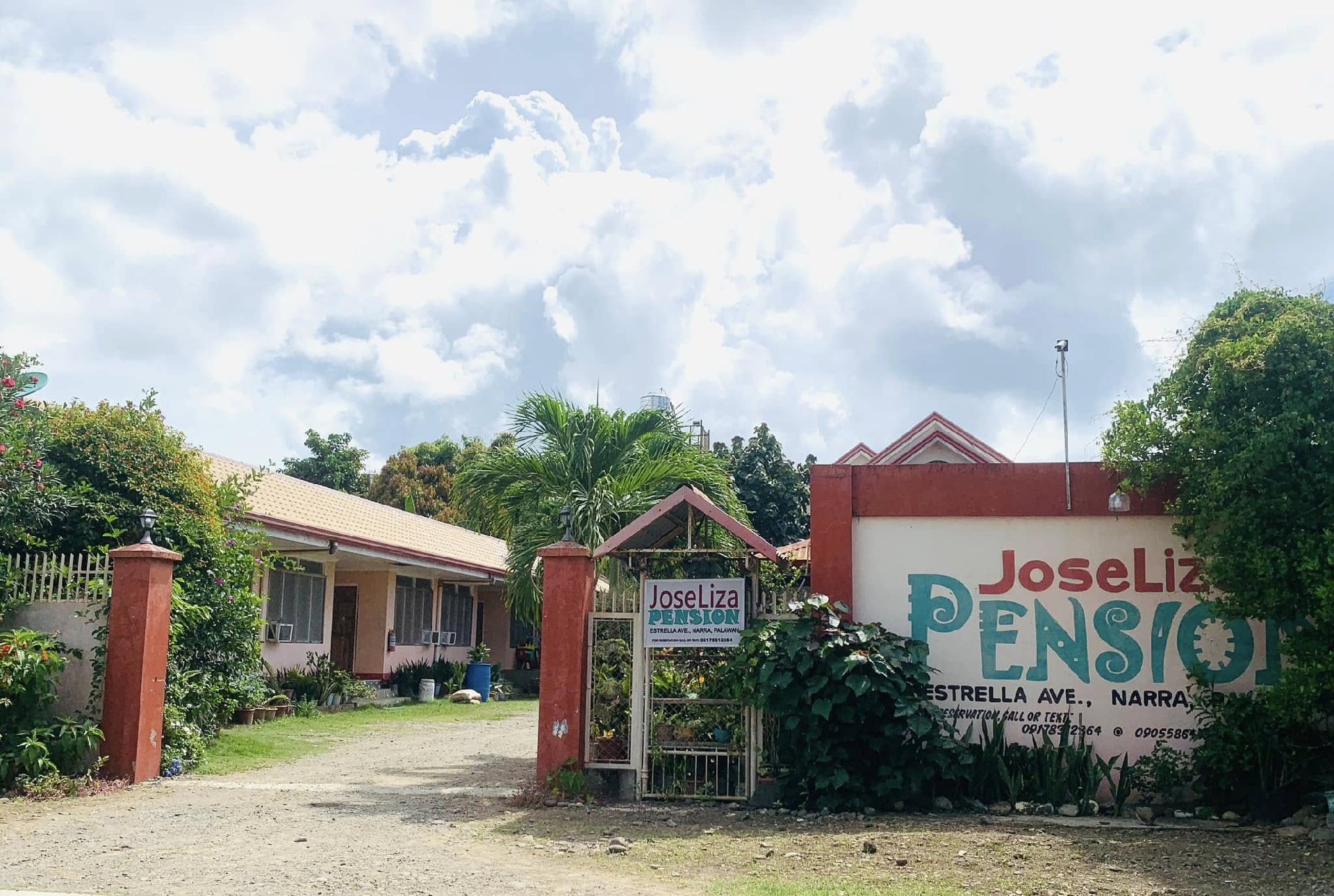 Joseliza Pension House — Transient House Photo 3