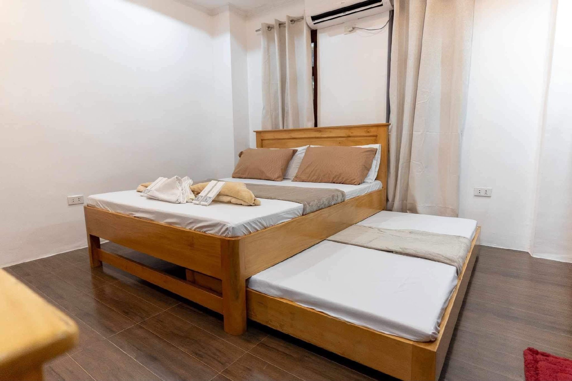 Cazandra HomeStay  — Transient House Photo 1